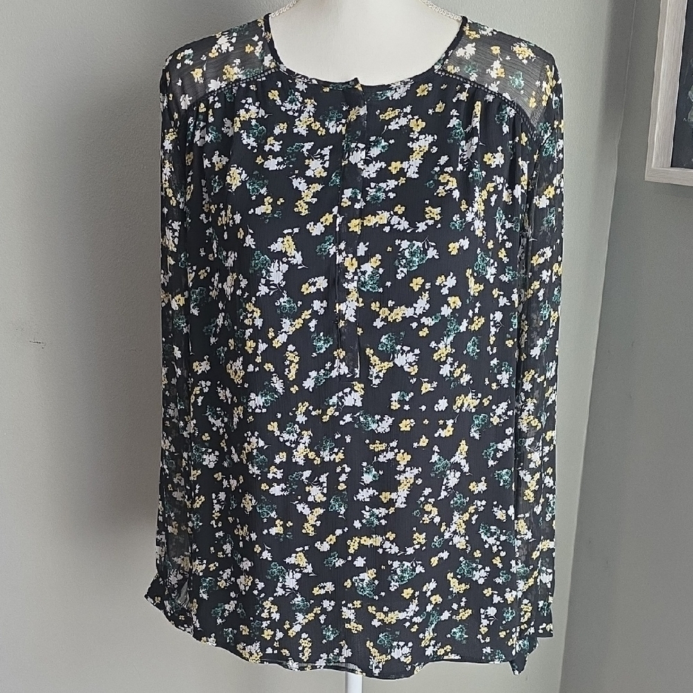 Vince Camuto Black Floral Blouse Size L